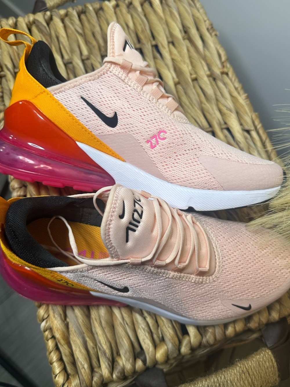 Nike Air Max 270 - Picture 11 of 14